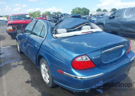 2003 Jaguar S-Type 3.0L V6 z USA, uszkodzony, nr VIN SAJEA01T43FM92000